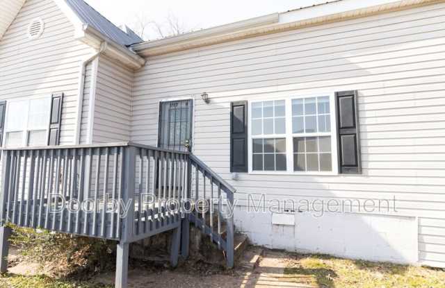 1707 Kirby Ave photos photos