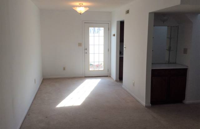 7140 Stonington Lane Gallery 3