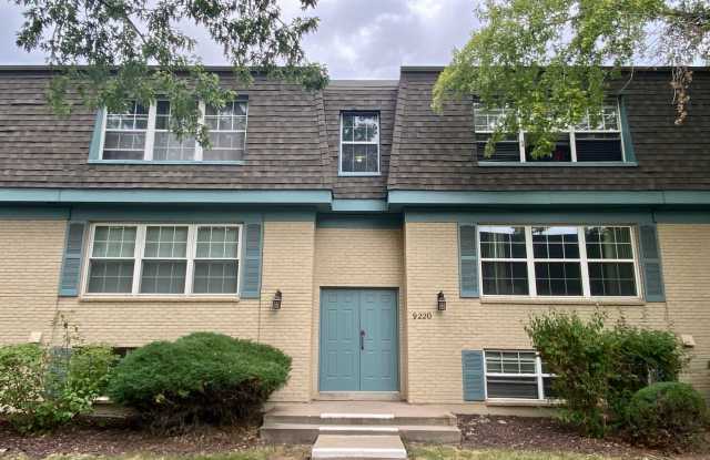 1 Bedroom/ 1 Bath with Easy access to I-25  22-5 photos photos