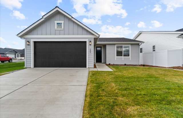 Charming 3 bedroom, 2 bath home photos photos