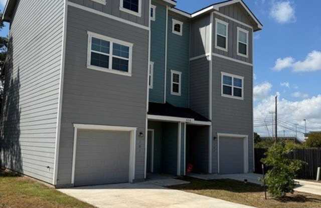 8318 Runner Cove photos photos
