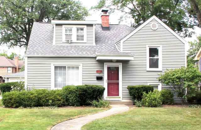 185 E Oneida Ave. - 185 Oneida Avenue, Elmhurst, IL 60126