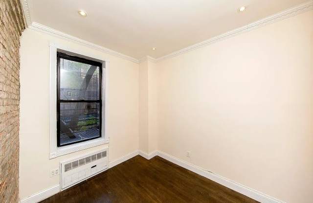 244 E 78th St Apt 1C Gallery 4