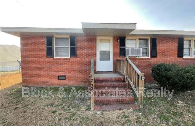 1725 Cumberland Drive photos photos