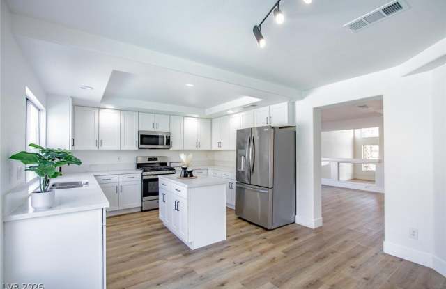 8500 Copper Mountain Avenue Gallery 4