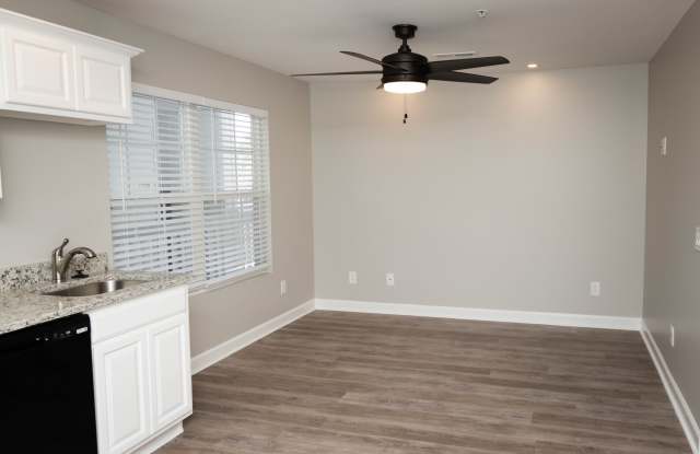 4413 Riverwood Drive photos photos