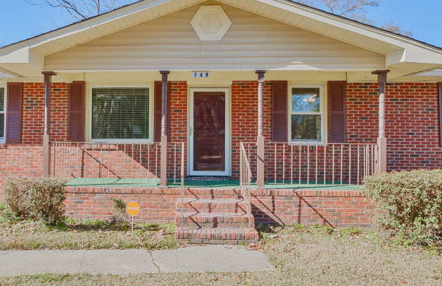 Charming West Ashley Home - 749 Cartwright Drive, Charleston County, SC 29414