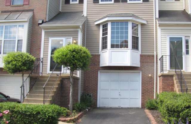 6853 KERRYWOOD CIRCLE - 6853 Kerrywood Circle, Centreville, VA 20121