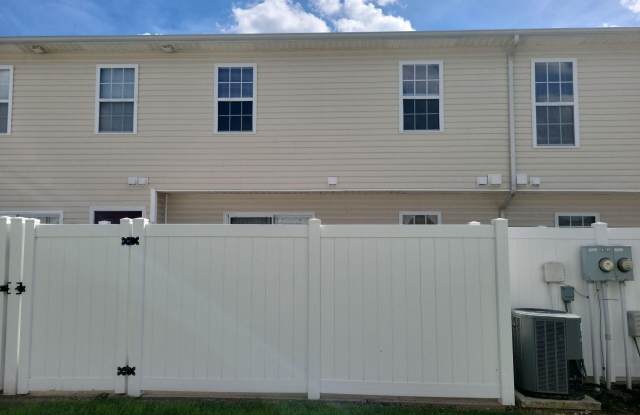 2112 Flagstone Court Gallery 3