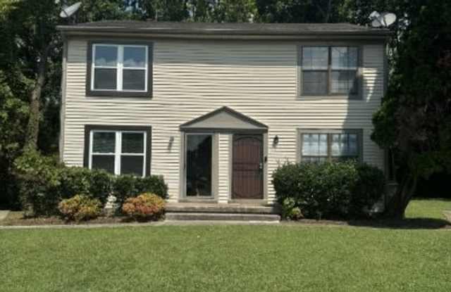 1310 Ewing Creek Drive - 1310 Ewing Creek Drive, Nashville, TN 37207