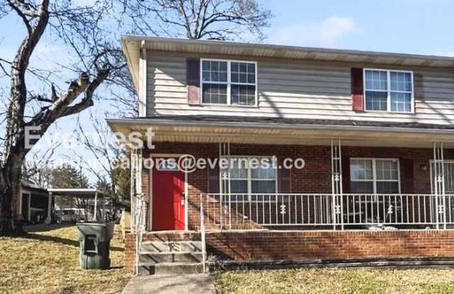 1311 East 31st Street photos photos