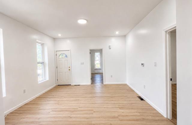 13 Kimball Street Gallery 2