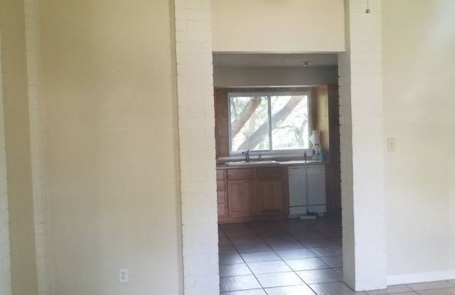 5135 Meadow Creek Dr Gallery 4