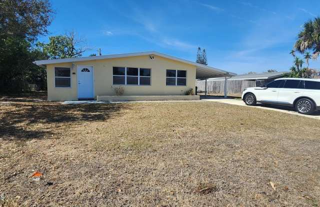 4050 Banberry Lane photos photos