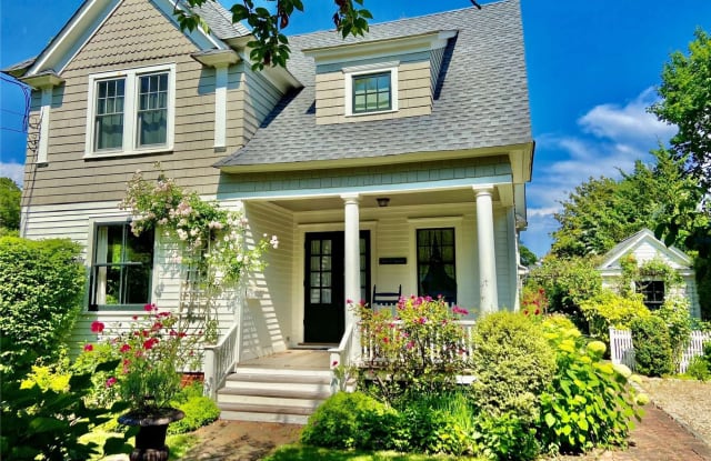 318 5th Street - 318 5th Street, Greenport, NY 11944