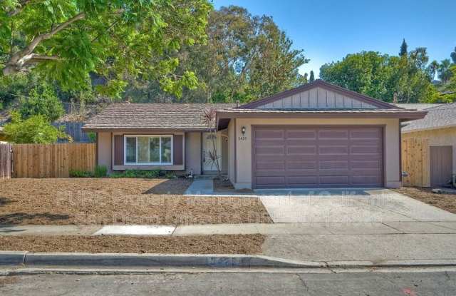 5429 Maisel Way photos photos