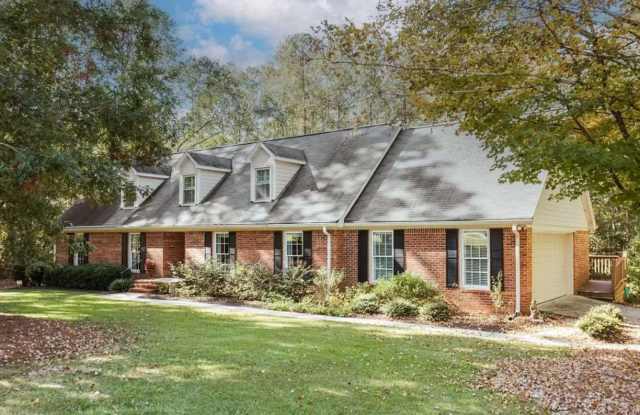 Beautiful 4 bedroom house in Oconee County! Gallery 1