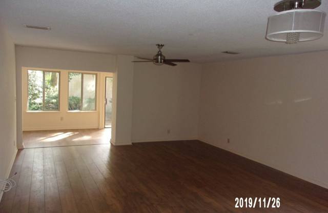 3322 Sea Marsh Road Gallery 3