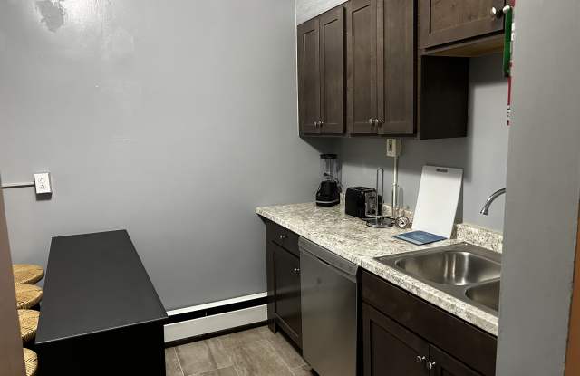 78 13th St photos photos