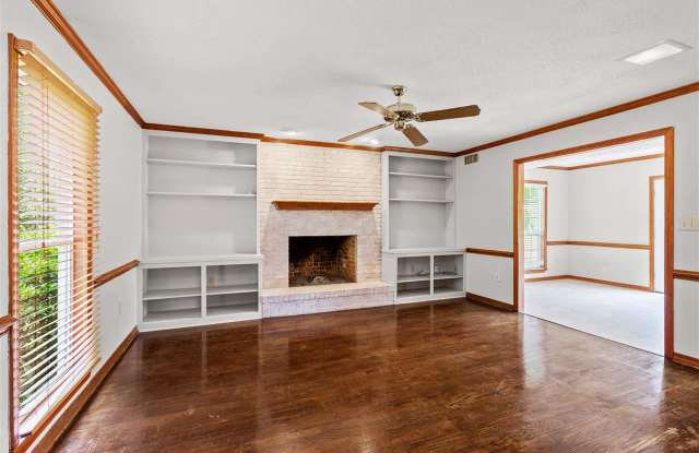 227 HERITAGE DR Gallery 3