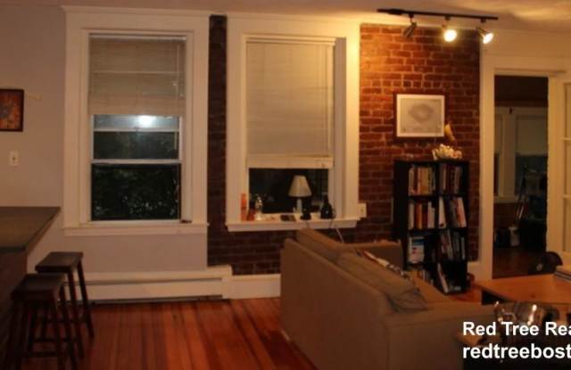 19 South St Apt 10S Gallery 3