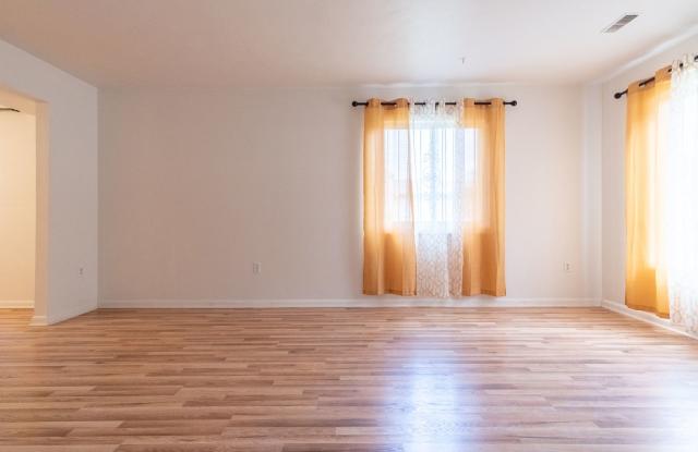 MOVE IN READY 3 Bedroom - 1200 Mount Vernon Avenue, Portsmouth, VA 23707 MOVE IN READY 3 Bedroom - 1200 Mount Vernon Avenue, Portsmouth, VA 23707