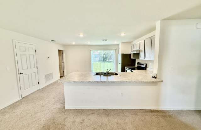 149 SW Becker Road Gallery 4