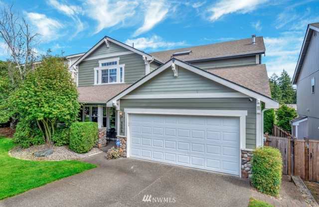 Spacious home in Lacey.  Apply today to call this home yours!! photos photos