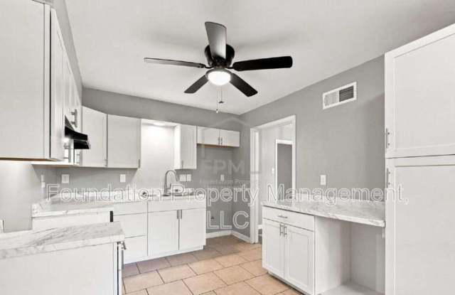5361 Timberdale Avenue Gallery 4