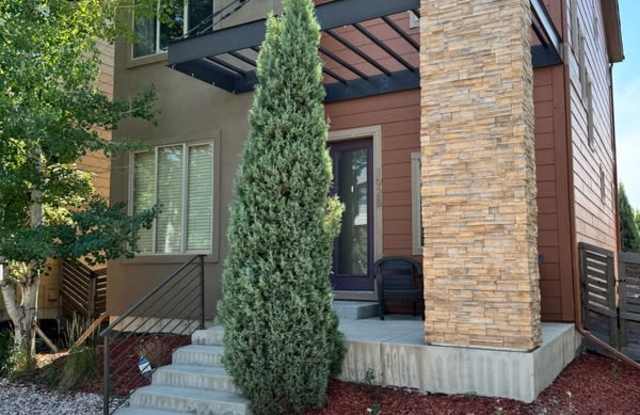 1928 West 67th Place photos photos