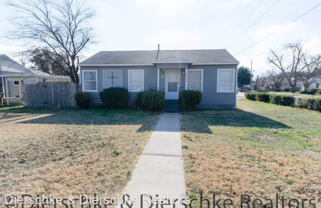 2025 San Antonio - 2025 San Antonio St, San Angelo, TX 76901