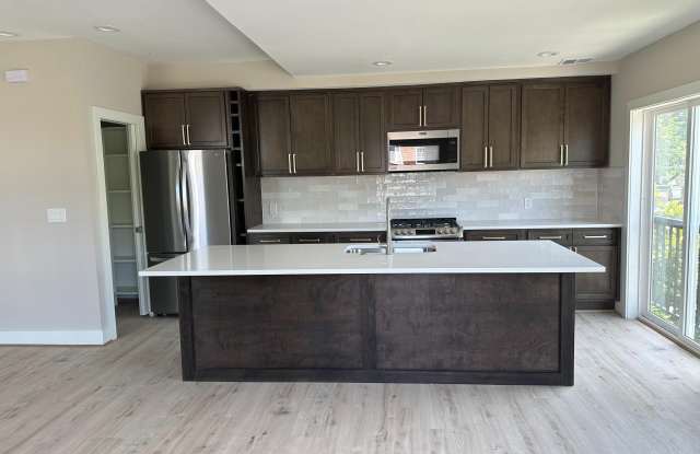 234 15TH Street NE photos photos