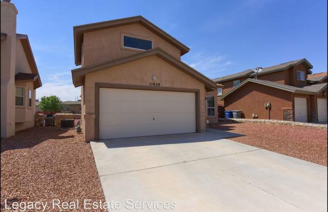 11809 Mesquite Bush Gallery 3