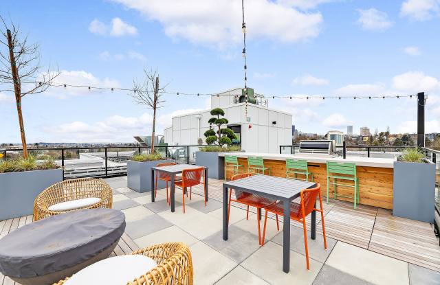 Midtown Square - Affordable Housing Gallery 2