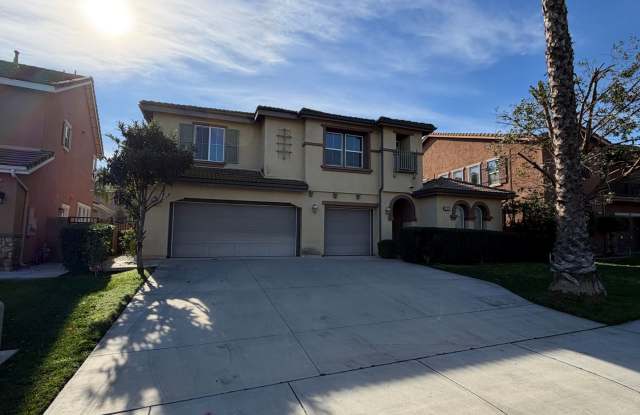 13767 Star Ruby Ave. 6 Bed, 4.5 Bath Home in Eastvale! photos photos