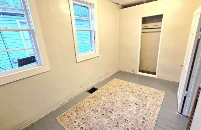 231 East 12th Street Gallery 4