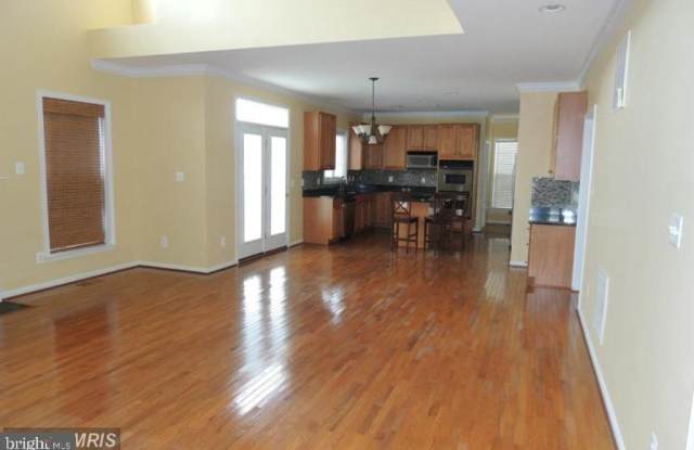 8776 LORDS VIEW LOOP Gallery 3
