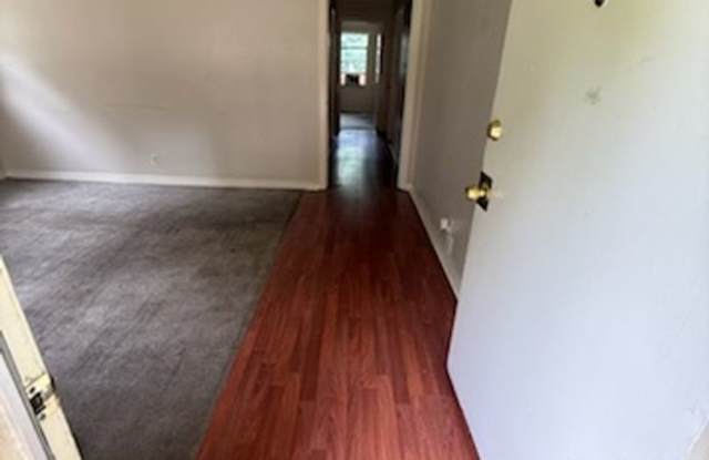 4116 Southern Avenue Gallery 3