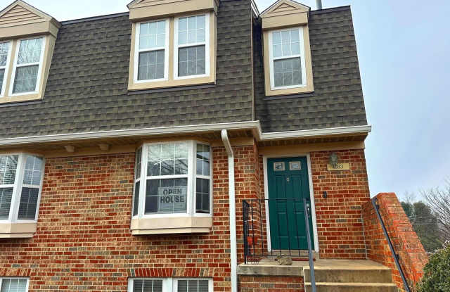 4033 CHESTERWOOD Drive unit: 4033 photos photos