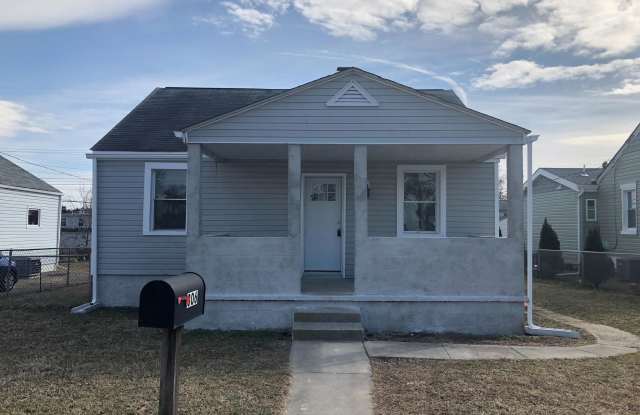 306 PINEWOOD ROAD - 306 Pinewood Road, Dundalk, MD 21222