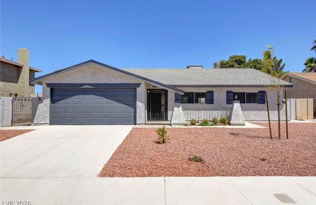 1829 Runningbear Drive photos photos