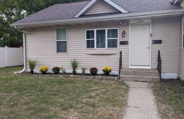 209 E Wisconsin St photos photos 209 E Wisconsin St photos photos