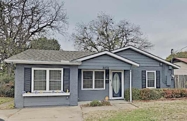 8436 Hanon Drive - 8436 Hanon Drive, White Settlement, TX 76108