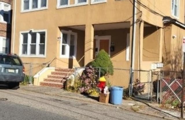 1 Mass Ct - 1 Mass Court, Passaic, NJ 07055