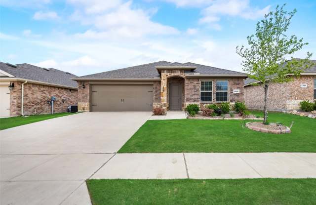 1302 Meadow Creek Drive photos photos