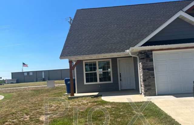 618 Easton Dr photos photos