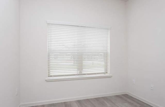 446 E Wonsley Dr Gallery 2