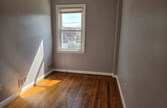 2901 Stafford Street Gallery 3