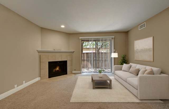 Las Colinas photos photos