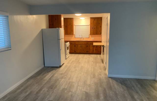 4161 1/2 Kansas St photos photos